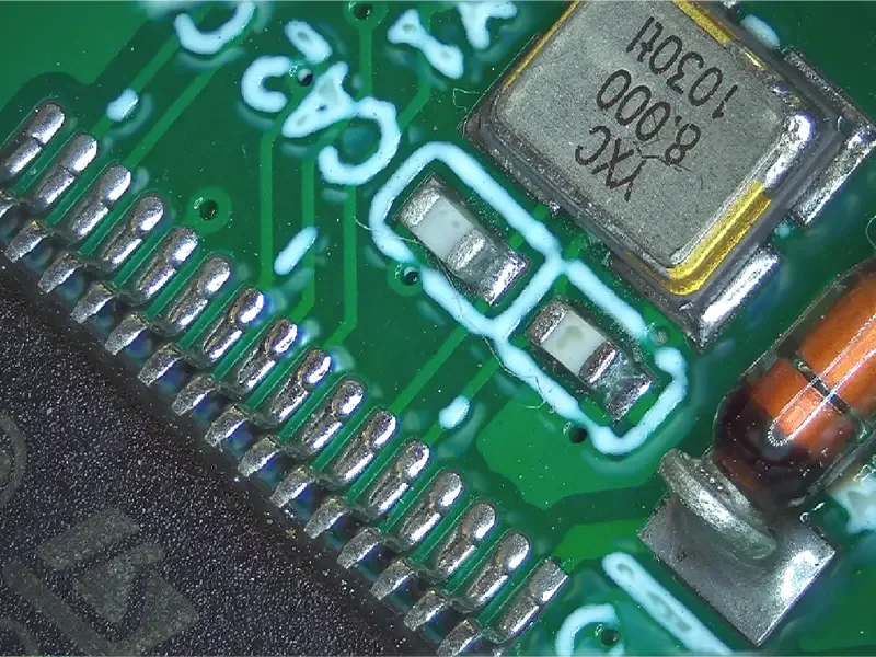 Inspeção de PCI e medição dimensional com microscópio de medição em ampliação de 50X