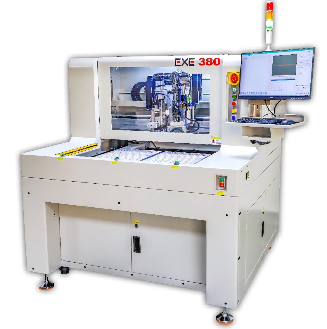 Depanelizadora Offline EXE 380 — vista geral em perspectiva da máquina de fresa e corte para separação de placas de circuito impresso SMT e PTH, com monitor de controle, mesa dupla e torre de sinalização